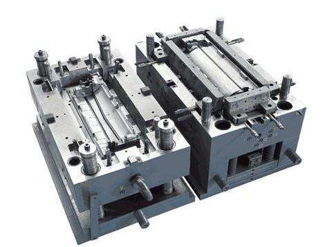 注塑模具動、定模采用鑲塊形式