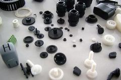 影響塑料制品收縮率的因素有哪些？